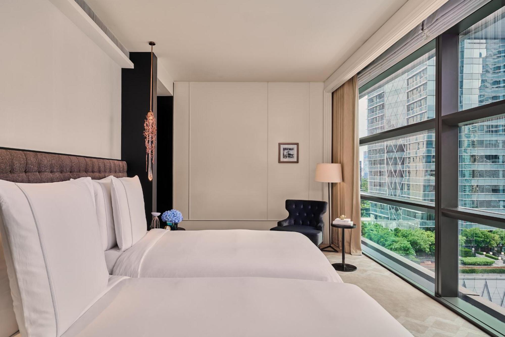 Rosewood Bangkok Hotel Bagian luar foto